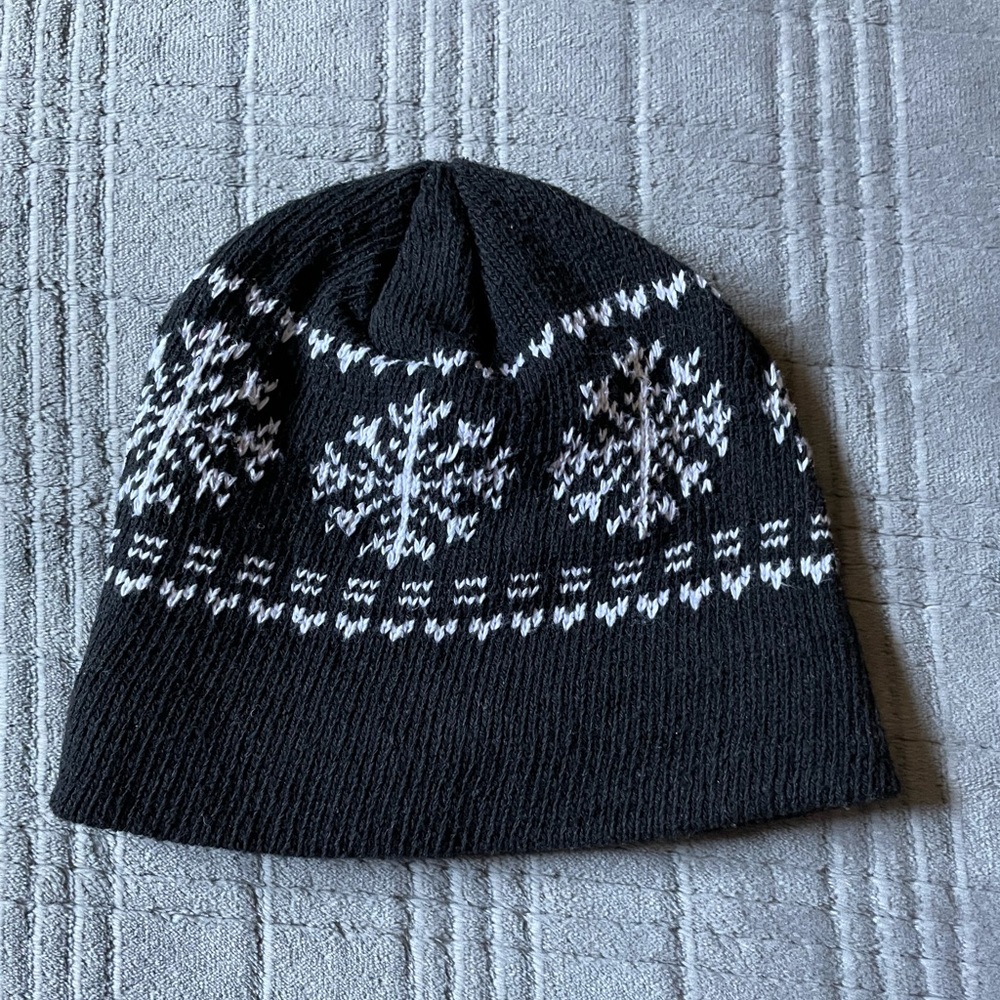 Knit, snowflake beanie